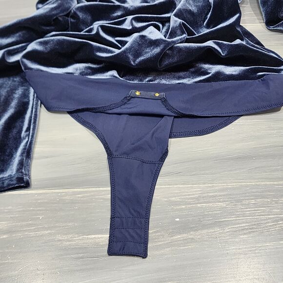 J Crew Jeans Bodysuit Velour Large Navy Blue Long Sleeve - Picture 4 of 10